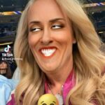 Jenny McCarthy-Wahlberg Instagram - Snapchat did us so wrong. #datenight 🤣