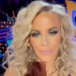 Jenny McCarthy-Wahlberg Instagram – All new @maskedsingerfox tonight. #LasVegas theme night! Will I get lucky with my guesses? Tune in. 
#themaskedsinger