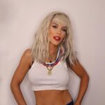 Jenny McCarthy-Wahlberg Instagram – Im no @gwenstefani but it sure was fun dressing like her for 90s night tonight. ❤️. @maskedsingerfox 
Makeup: @beautybyangee 
Hair: @scottkinghair 
Wardrobe: @warrenalfiebaker 
Necklace: @dylanlex