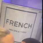 Jenny McCarthy-Wahlberg Instagram - That HOT guy is back. So glad I took this job @french.medspa.stcharles 😂🔥#medspa #stcharlesil #naperville @donniewahlberg @frenchmedspa.uptownnaperville @frenchmedspa.downtownnapes