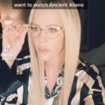 Jenny McCarthy-Wahlberg Instagram - When the hubby knows you better than anyone and embraces your weirdness. 👽❤️ @donniewahlberg #alien #lawofone #secretspaceprogram #majestic #lipgloss #vegan