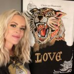 Jenny McCarthy-Wahlberg Instagram - Our 6th piece from our favorite artist @francineturk and the one word says it all. LOVE ❤️ ❤️❤️ #art #artist #artofinstagram #artistsofinstagram