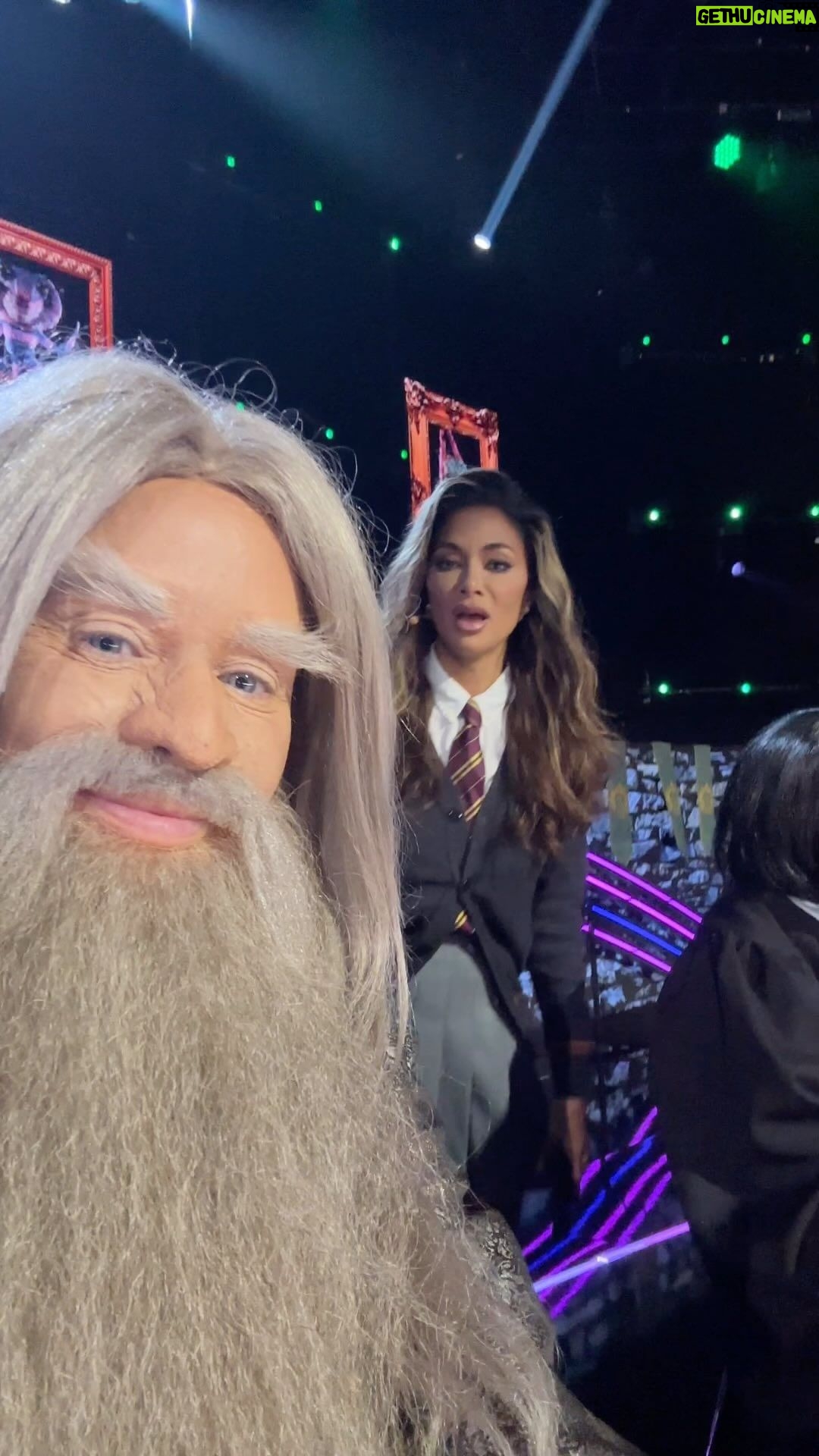 Jenny McCarthy-Wahlberg Instagram - It’s starting! Harry Potter Night on @maskedsingerfox starts now! 🪄 #themaskedsinger