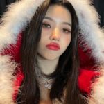 Jeon So-yeon Instagram – 메리크리스마스🤶남은시간까지 마음 따듯한 휴일 보내길 🙏