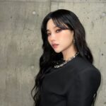 Jeon So-yeon Instagram – 네버버💕 네버버 덕에 마마에서 이렇게 좋은 상과 멋진 추억 남길 수 있었어요 너무 고맙고 사랑해요💜 Japan