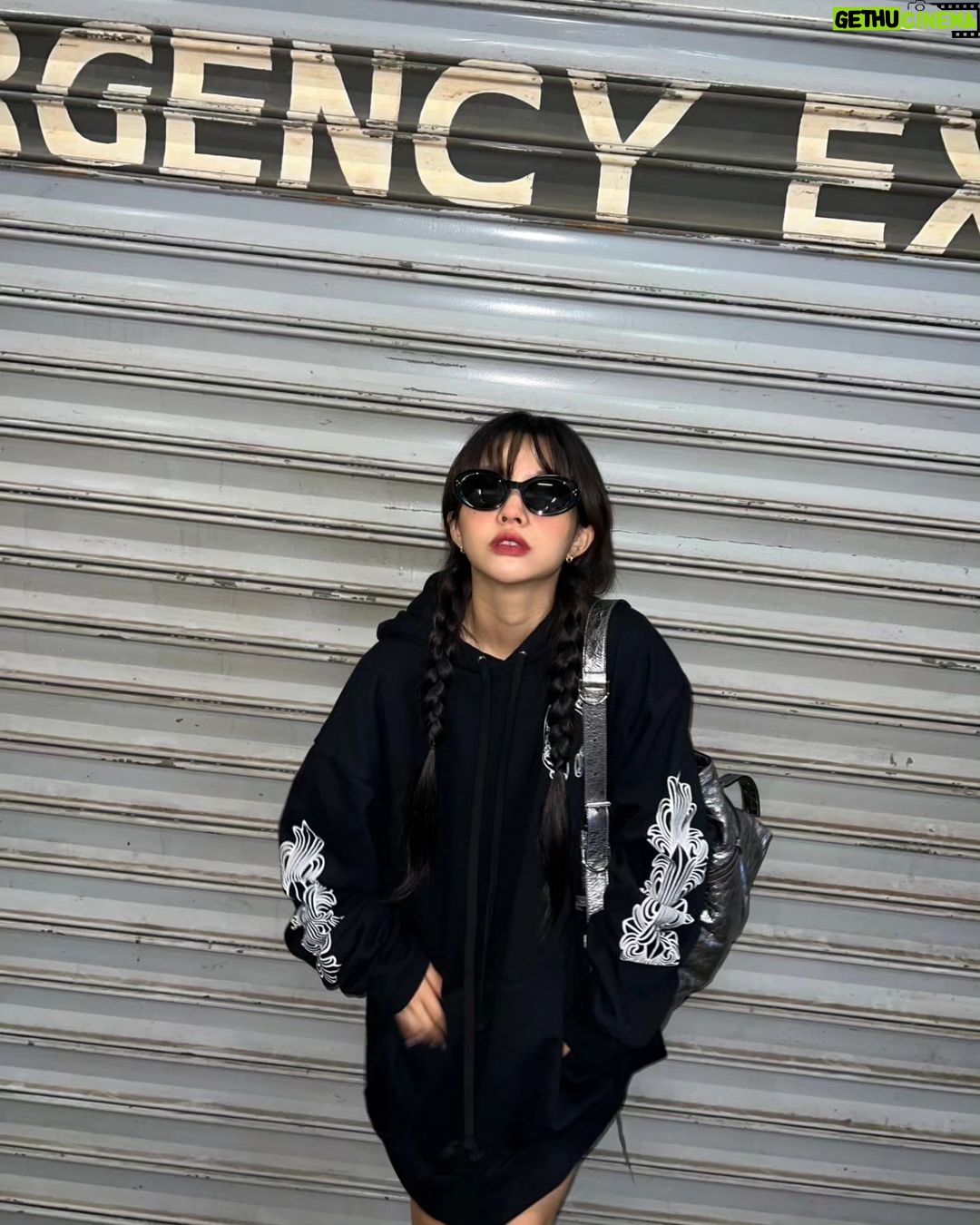 Jeon So-yeon Instagram - πΆλ©μμ΄ Singapore