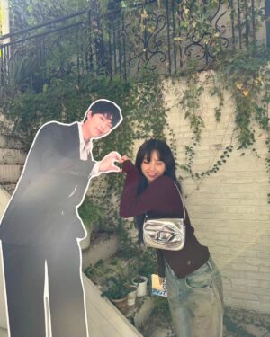 Jeon So-yeon Instagram - 영감을 얻어가요👣
#이찬혁영감의샘터