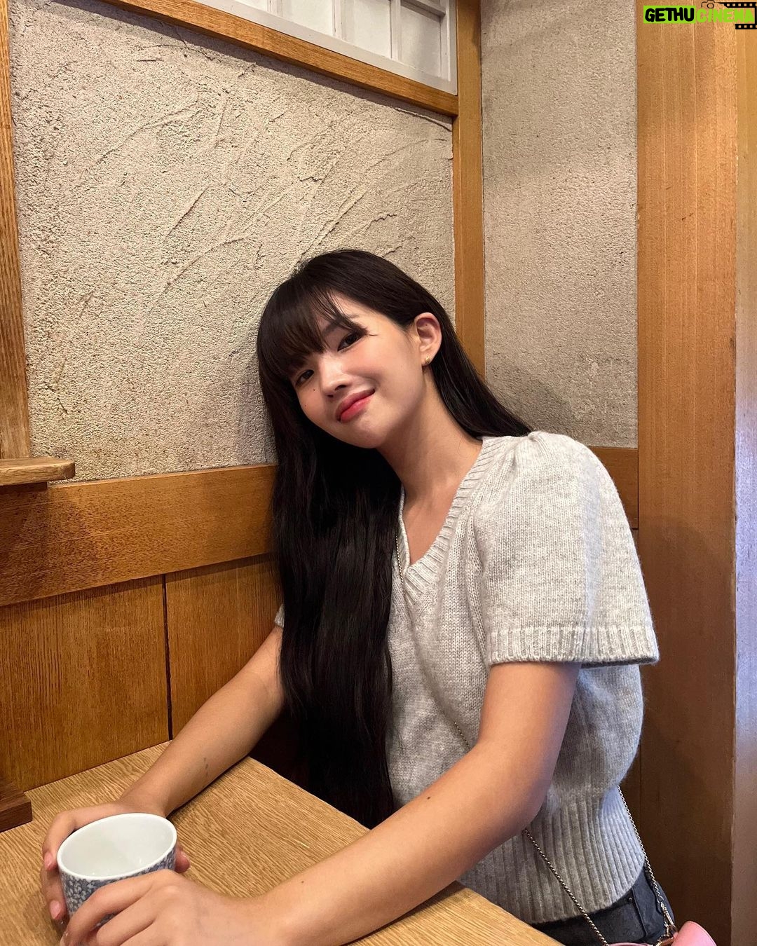 Jeon So-yeon Instagram - 😇 Shinjuku Tokyo,Japan (日本东京,新宿)