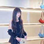 Jeon So-yeon Instagram - #광고 #CharlesKeithFW23 #CharlesKeith_KR #찰스앤키스
