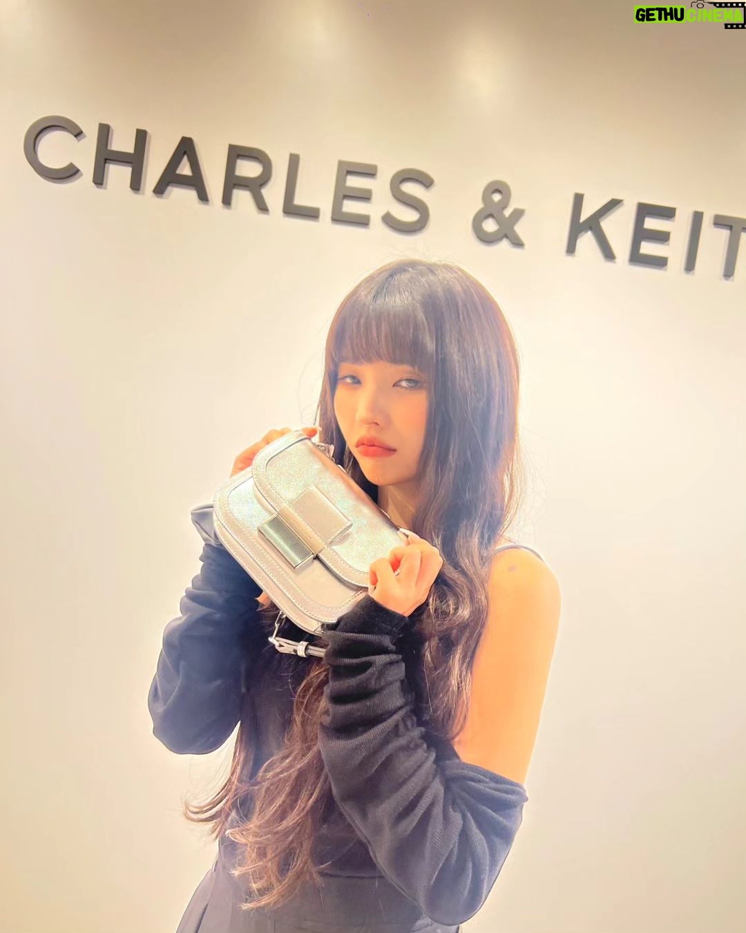 Jeon So-yeon Instagram - #광고 #CharlesKeithFW23 #CharlesKeith_KR #찰스앤키스