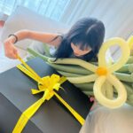 Jeon So-yeon Instagram - 너무 행복한 날이었어요💛 내일 부터는 내가 더 행복하게 해줄게 네버버💋 우리 멤버들도 너무 사랑해🌸 우리 투쿨 늘 고마워요🖤 무너덕에 네버버랑 행복한 생일 보냈어요 고마워🐙
