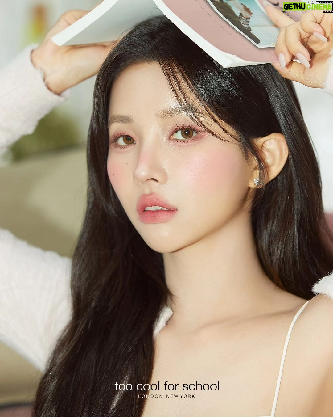 Jeon So-yeon Instagram - 💌 @toocoolforschool_official