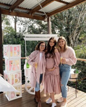 Jess Conte Instagram - my mum & sister put together the sweetest baby shower for me yesterday 🥹💛 i had the best day being surrounded by people i love so so much. this baby girl is so loved already 🥲
