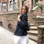Jess Conte Instagram - “new york, new york. the city so nice they named it twice” - michael scott Manhattan, New York