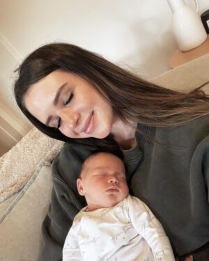Jess Conte Instagram - two weeks with my little honey 🫶