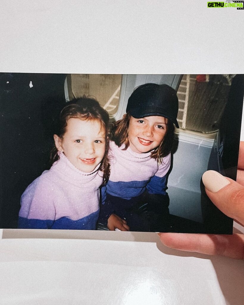 Jess Conte Instagram - matching since day one 👯‍♀️ (swipe 🥲)