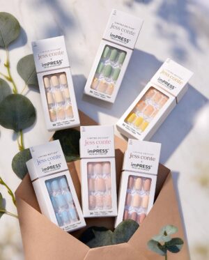 Jess Conte Instagram - i CANNOT believe it’s finally here! my collaboration with @impressmanicure!! 😭🥲 i have been a huge fan of impress & their nails for years now so this really has been my dream collab! available now at impressmanicure.com and IN STORES at cvs & walgreens 7/1 💛 #imPRESSmanicure #ad #JessConteXimPRESS
