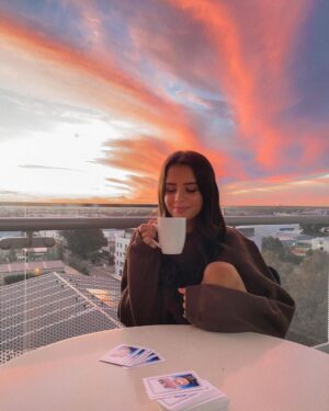 Jess Conte Instagram - big fan of aussie sunsets 🌞💛 ps, day 8/14!! 🥳 getting close! swipe to see my view haha