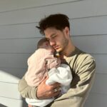 Jess Conte Instagram - out of all the things you’re good at, being makaiah’s dad is my favourite 🥹 love you @gabrielconte 🩷