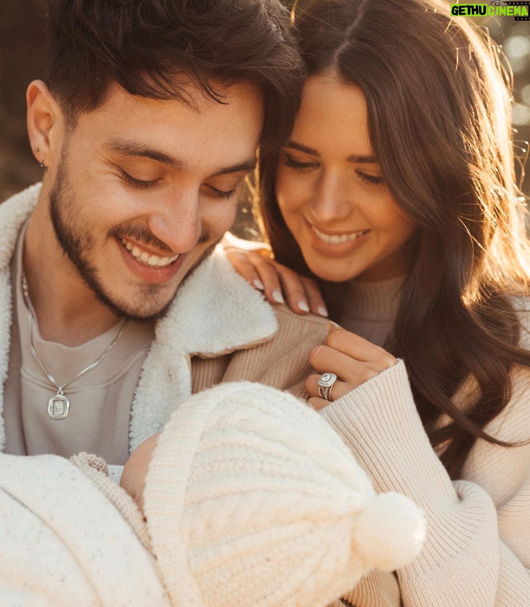 Jess Conte Instagram - love has never been so sweet 🥰 my forever valentines