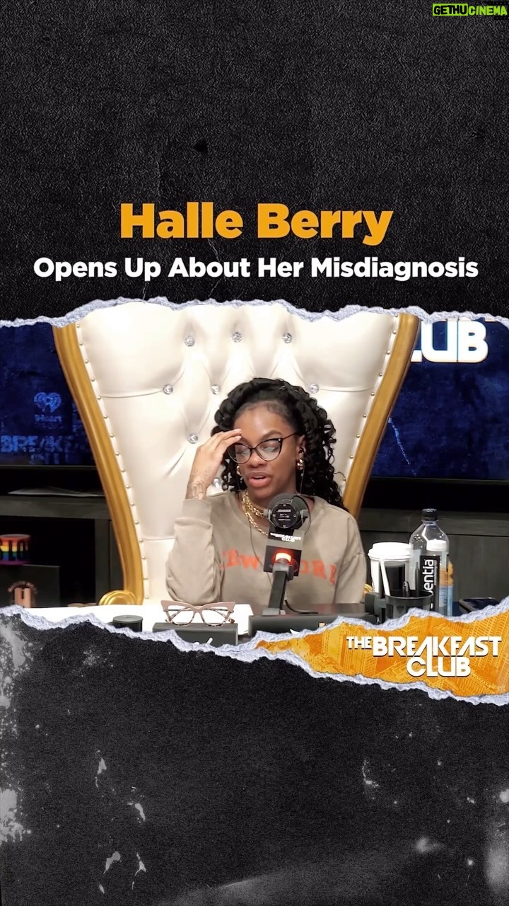 Jess Hilarious Instagram - Anybody else ever experience pain that resembles “Razors in your vagina” as a result of early menopause??? Please be honest below ⬇️ #jesswiththemess on @breakfastclubam TAG A FRIEND Hair by @kyndalbaldwin New York, New York
