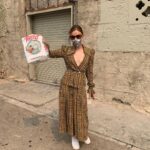 Jessica Barden Instagram - Picking up @montysgoodburger in @alessandrarich this burger run was styled by @sydneylopez with glam by @drtn and @beau_nelson Monty's Good Burger