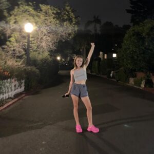 Jessica Barden Instagram - Yes these are high heeled @crocs (dm me let’s talk) Thank you @rebeccaannes 🤘🏼 my face looks like a box because I had my wisdom teeth out but usually it looks like a bowling ball so it’s aight.
