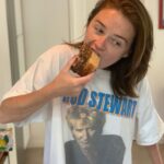 Jessica Barden Instagram - I love my birthday ✨🤷🏻‍♀️
