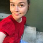 Jessica Barden Instagram - Hi I just set on this step and think about things but my skin looks great