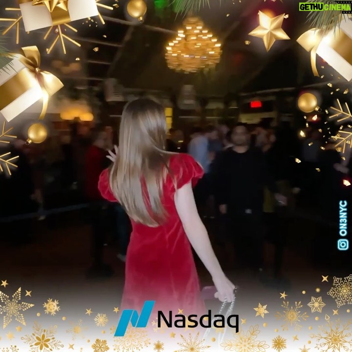 Jessica Barden Instagram - Crashed @nasdaq holiday party in my @shopdoen dress 😂