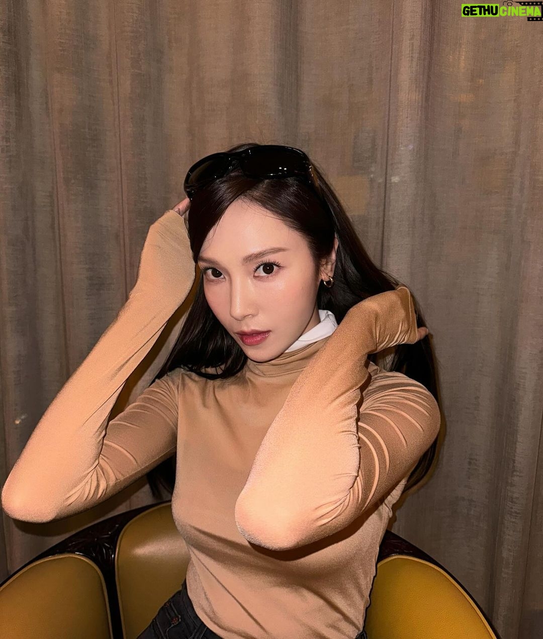 Jessica Jung Instagram - Slow down, take time 🕰️⏳🧸🍪☕️
