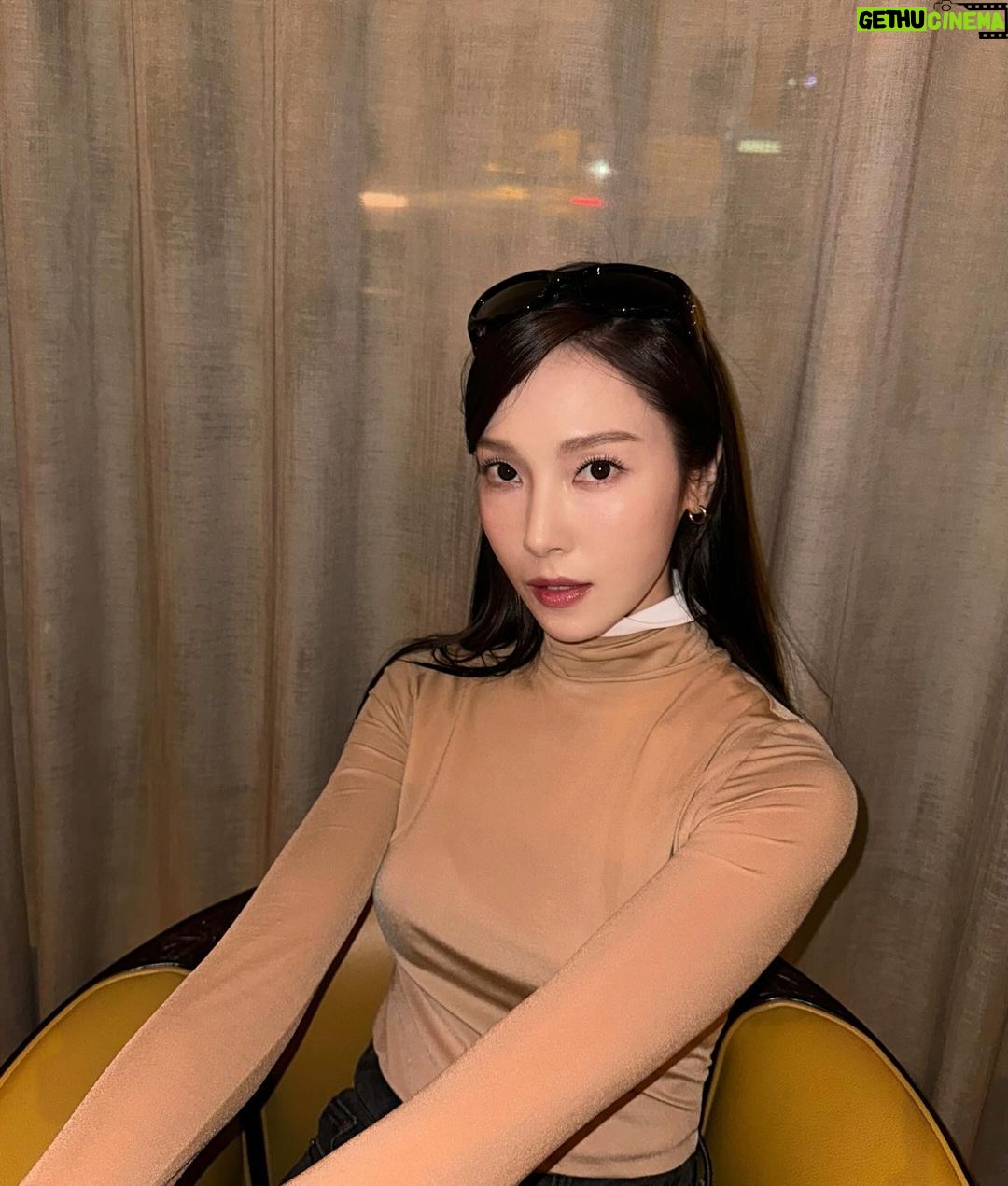 Jessica Jung Instagram - Slow down, take time 🕰️⏳🧸🍪☕️