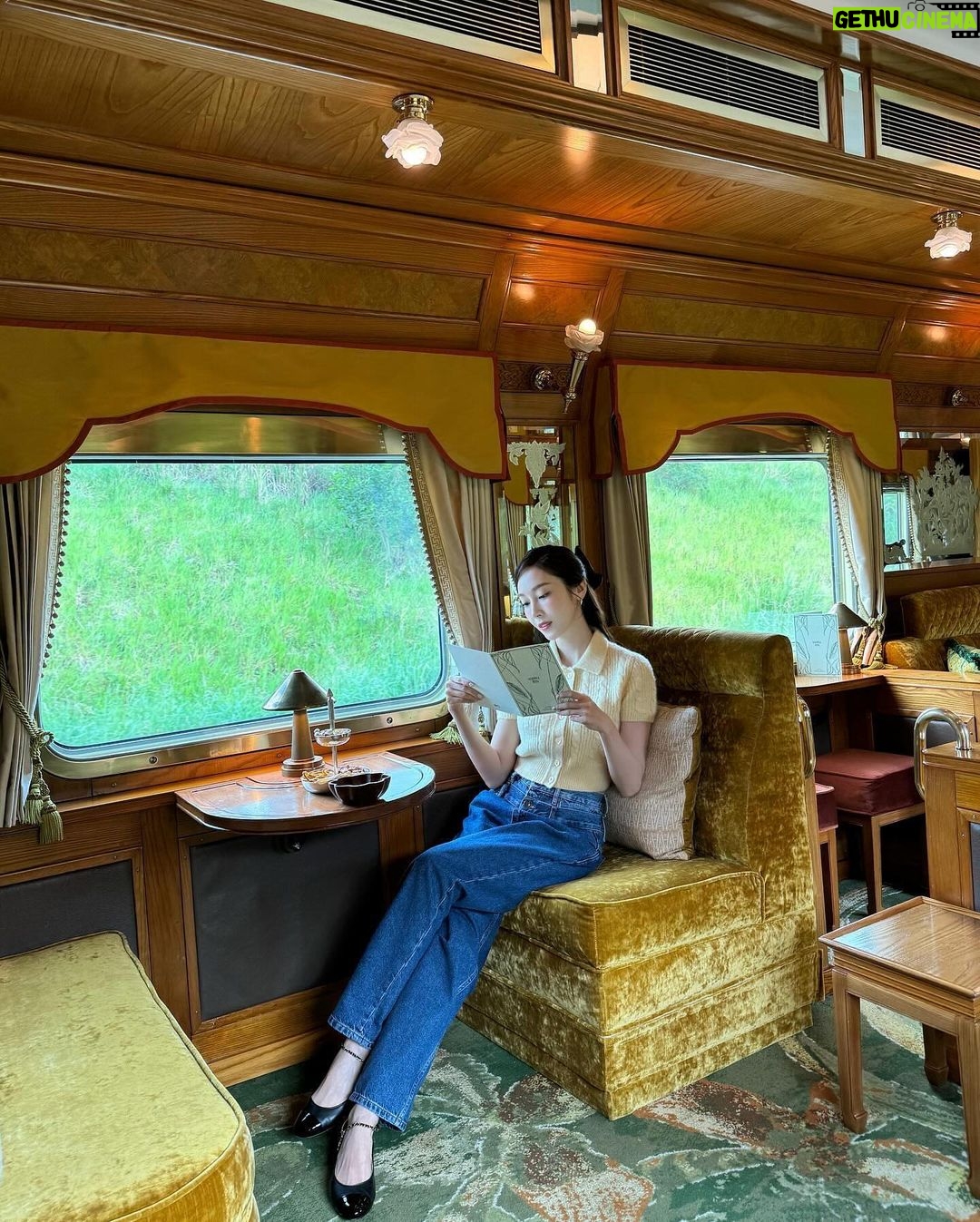 Jessica Jung Instagram - Finding magic in the rhythm of the rails 🚂 🛤️✨ @easternoriental @belmond