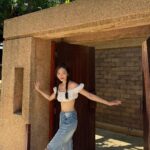 Jessica Jung Instagram - Memories made where the sun kisses the ocean☀️💋🌊 @paresaresort Paresa
