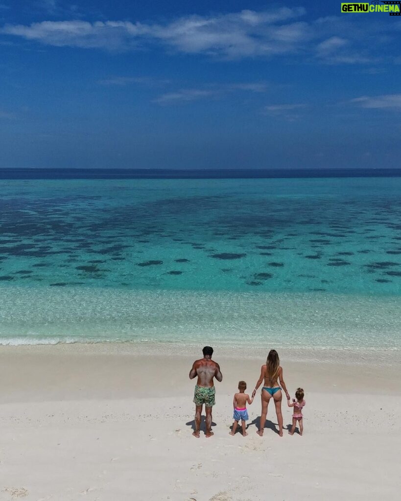 Jessica Thivenin Instagram - Maldives 🇲🇻 Camera Roll 🎥 🎞️ @ayadamaldivesresort •collaboration commerciale Ayada Maldives