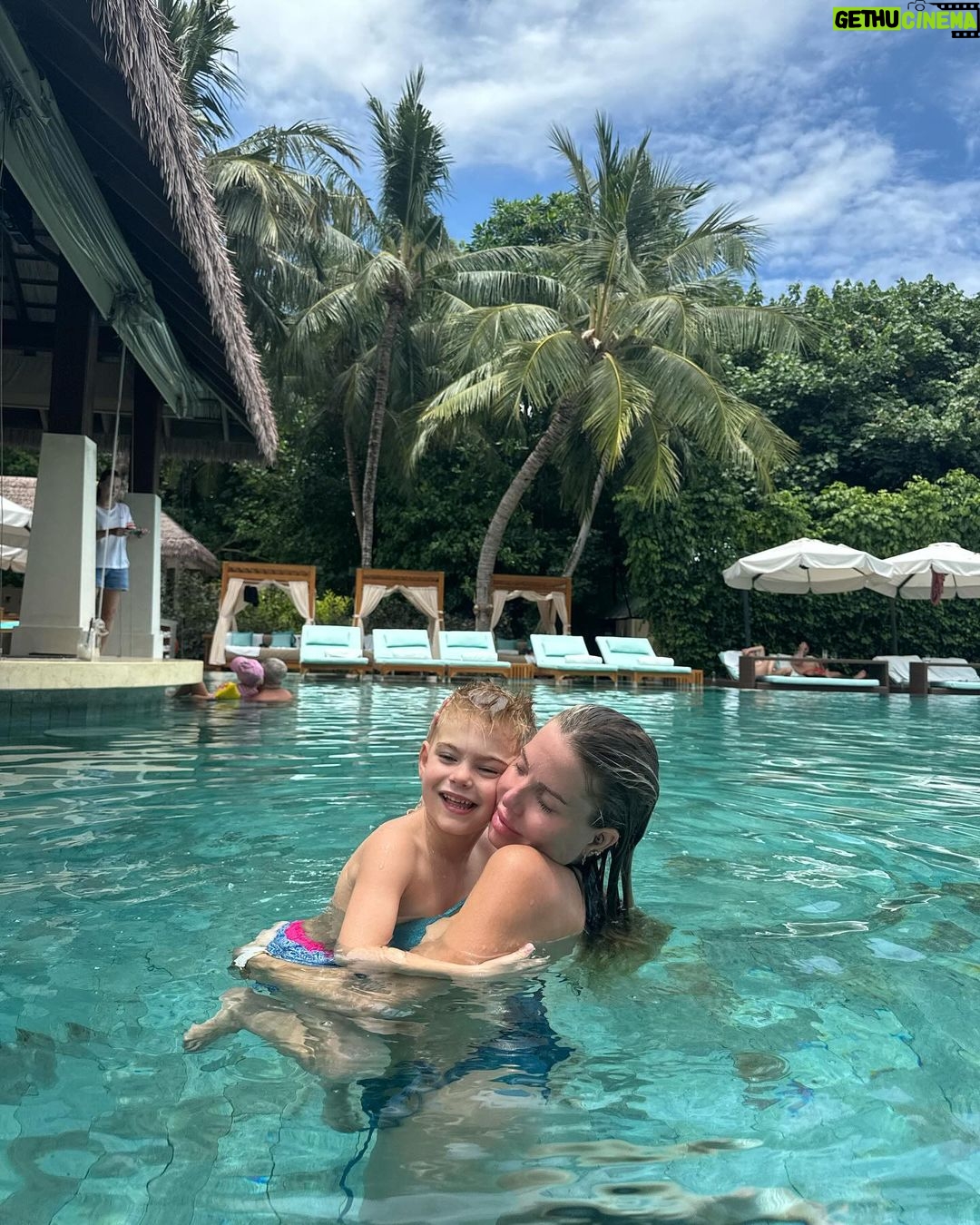 Jessica Thivenin Instagram - Maldives 🇲🇻 Camera Roll 🎥 🎞️ @ayadamaldivesresort •collaboration commerciale Ayada Maldives