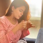 Jigyasa Singh Instagram – Watching the perfect hour with fav song ! 🌅
