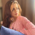 Jigyasa Singh Instagram – Watching the perfect hour with fav song ! 🌅