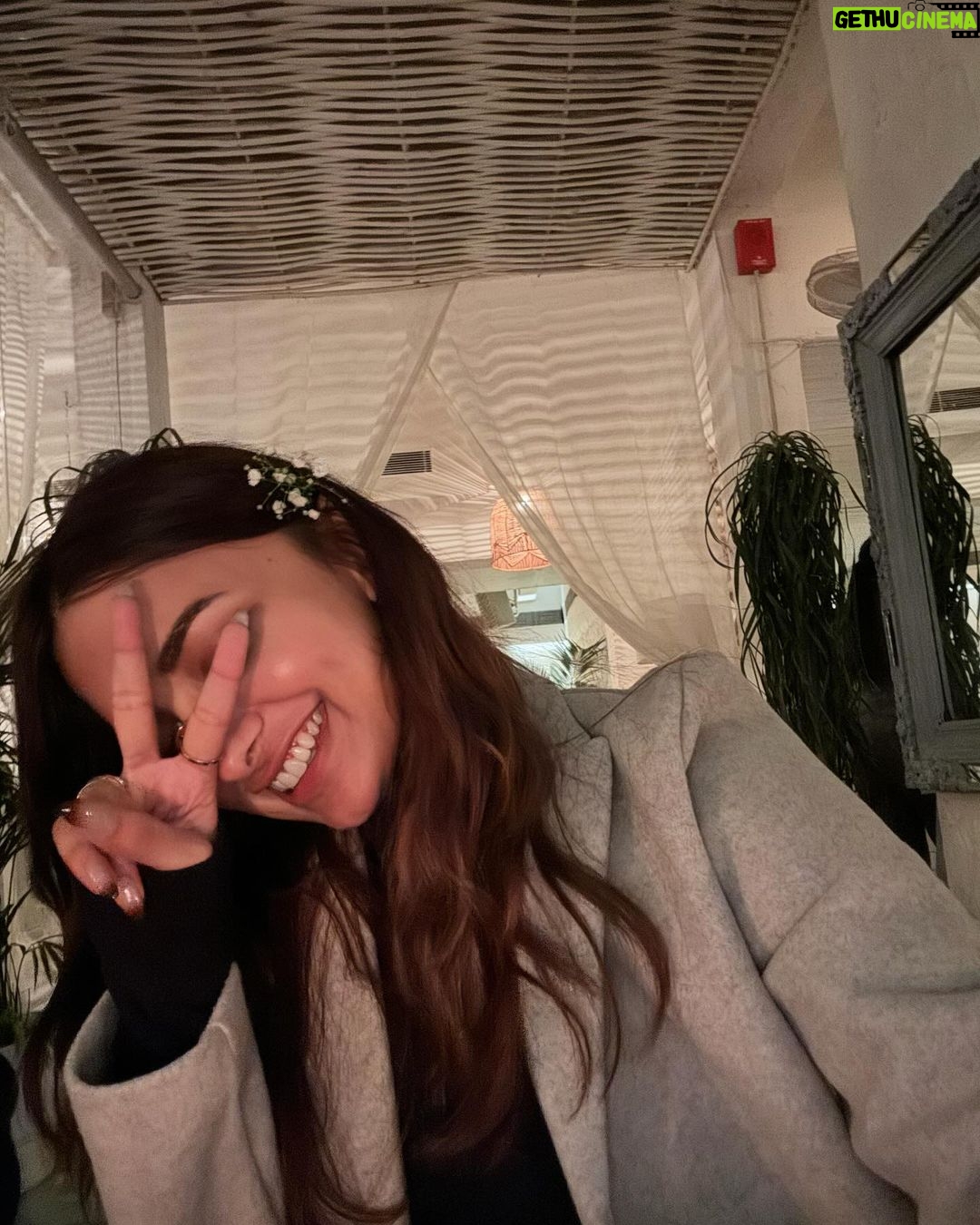Jiya Shankar Instagram - Your POV on a date ☺️💗