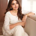 Jiya Shankar Instagram - Ishq hai ye tera, ya teri galti hai ?