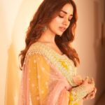 Jiya Shankar Instagram - Koi lafzon ke liye baitha raha, kisine aakhein padh li.. Styled by @krishi1606 in @petalsnx photographed by @akphotography_mumbai
