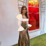 Jiya Shankar Instagram - Guess the song - Jabse judaa tujhse jiya chaiyn o qaraar dil ko mila 🥰 styled by @vailanciaaa assisted by @dissha____ @sanskruta.b Outfit by @therealblife @mintandmilkpr jewellery by @putstyle07 @tlmconsultancy