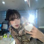 Jo Yu-ri Instagram - 👋2022👋