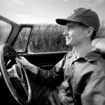 Joe Sugg Instagram - Countryside cruisin in the MGB