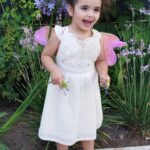 José Miguel Viñuela Instagram - Una princesita q nos tiene locos de amor a todos.. #elisa #amor #hijos #familia