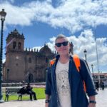 José Miguel Viñuela Instagram - Paseo por Plaza de Armas de Cuzco.. Catedral, Iglesia de Los Jesuitas, San Blas, San Cristobal y Coricancha. Qué maravilla de ciudad y qué nivel de limpieza y educación. Un verdadero ejemplo de cómo cuidar los espacios públicos e històricos potenciando el turismo. Tremendo viaje junto a @masaitravel con la cámara de @danes1823 y la dirección de @maurocaroortiz Véanlo en @talcualtvmas #cuzco #cascohistorico #viaje #masaitravel #turismo PLAZA DE ARMAS CUSCO