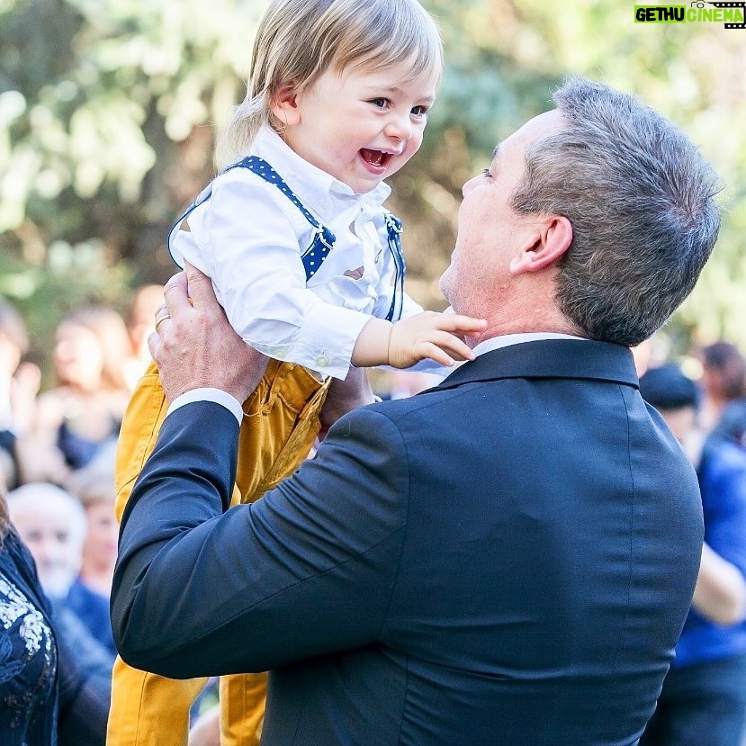 José Miguel Viñuela Instagram - Hoy se cumplen 7 años desde que llegaste a este mundo mi Tomás adorado.. Eres un Guerrero, un resiliente y lo más importante: la luz de alegría q ilumina nuestra familia. Bueno de corazón, tierno, inquieto como tú Papà y con una voz q llena todos los espacios.. Gracias por elegirnos como tus papás. Naciste de 32 semanas y siempre vamos a recordar ese mes en la clínica dándote el amor y el cuidado que necesitabas.. Hoy te celebramos como mereces!! Aquí resumí una cronología de estos lindos años junto a ti.. Te amamos!!! ❤️❤️❤️❤️ #felices7 #tomas #amor #familia