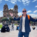 José Miguel Viñuela Instagram - Paseo por Plaza de Armas de Cuzco.. Catedral, Iglesia de Los Jesuitas, San Blas, San Cristobal y Coricancha. Qué maravilla de ciudad y qué nivel de limpieza y educación. Un verdadero ejemplo de cómo cuidar los espacios públicos e històricos potenciando el turismo. Tremendo viaje junto a @masaitravel con la cámara de @danes1823 y la dirección de @maurocaroortiz Véanlo en @talcualtvmas #cuzco #cascohistorico #viaje #masaitravel #turismo PLAZA DE ARMAS CUSCO
