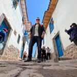 José Miguel Viñuela Instagram - Paseo por Plaza de Armas de Cuzco.. Catedral, Iglesia de Los Jesuitas, San Blas, San Cristobal y Coricancha. Qué maravilla de ciudad y qué nivel de limpieza y educación. Un verdadero ejemplo de cómo cuidar los espacios públicos e històricos potenciando el turismo. Tremendo viaje junto a @masaitravel con la cámara de @danes1823 y la dirección de @maurocaroortiz Véanlo en @talcualtvmas #cuzco #cascohistorico #viaje #masaitravel #turismo PLAZA DE ARMAS CUSCO