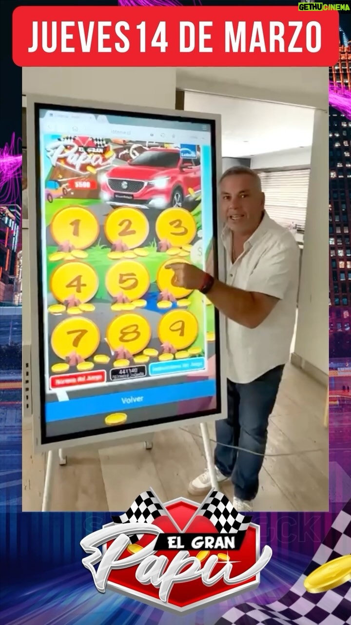 José Miguel Viñuela Instagram - Este jueves regalamos 1.000.000 entre todos los q jueguen en www.alasuertedelaolla.cl Aprovechen!! Además nos veremos a las 13:30 hrs en un especial de Desde Mi Cocina Con La Nené Los esperamos!!! Y recuerda q te puedes ganar un auto 0 km @brunofritsch.cl jugando en el Gran Papu!!!!